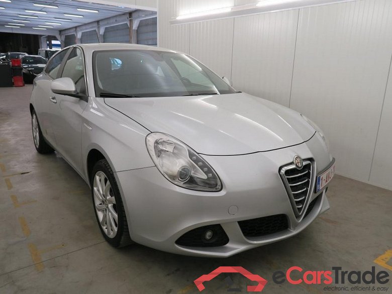 ALFA ROMEO GIULIETTA 2.0 JTD M-Jet Distinctive Start&St. Navi Leather Klima PDC... #3