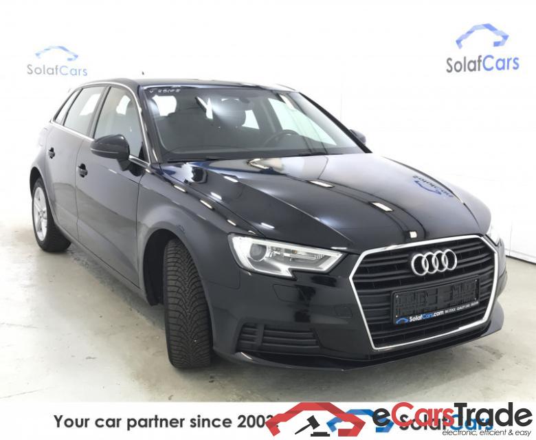 AUDI A3 SB Face Lift 1.6TDI Xenon Navi PDC Klima #2