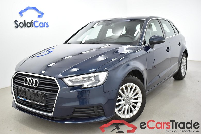 Audi A3 SB 1.6 TDi Aut. Virtual Xenon Leather Navi Klima PDC ... #1