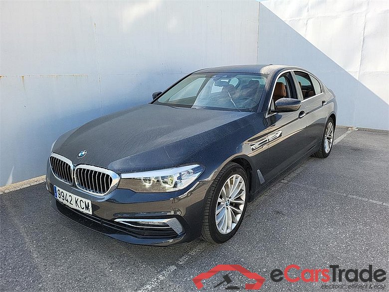 BMW 530dA Serie 5 Berlina  530d Luxury Line 3.0  265CV  AT8  E6 #1