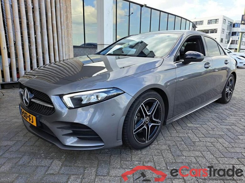 MERCEDES-BENZ A-klasse 200 Bns Sol. AMG