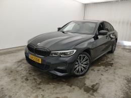 BMW 3 - 2019 330eAS 252 (184+68) Plug-In Hybrid (EU6d-TEMP) 4d ///M-Sportkit