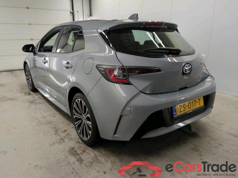 TOYOTA COROLLA 1.8 Hybrid Bus Intro #3