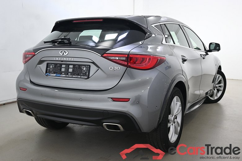 Infiniti Q30 2.2 D Premium 170Hp Pano Aut. Navi KeylessGo Camera Klima PDC ... #3