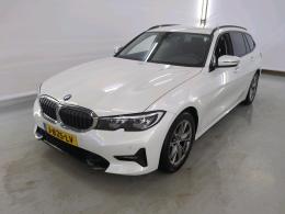 BMW 3 Serie T \'18 BMW 3 Serie Touring 320iA Corporate Executive Sport 5d