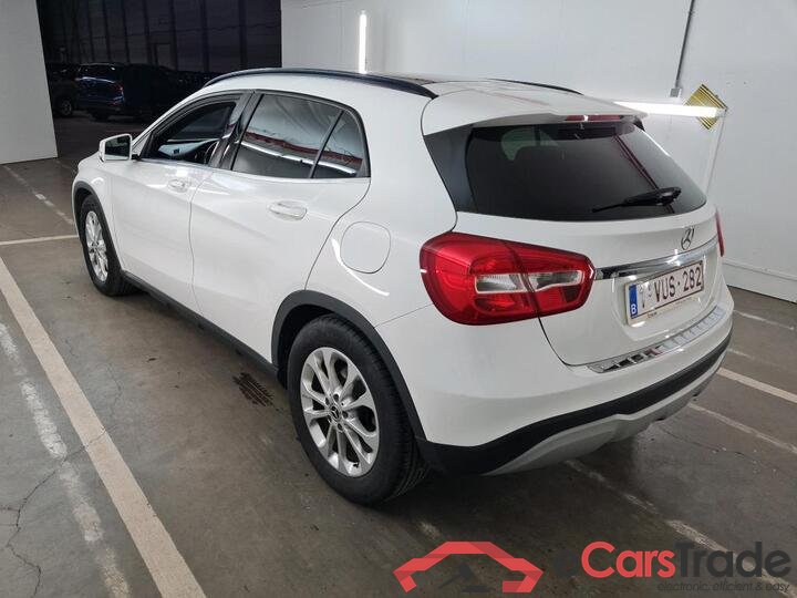 Mercedes GLA CLASSE GLA (X156) - 2017 GLA 180 Business Solution (EU6.2) 90kw/122pk 5D/P M6 #3