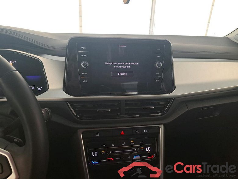 Volkswagen 1.5 TSI 150 EVO LIFE DSG7 VOLKSWAGEN T-Roc / 2021 / 5P / SUV 1.5 TSI 150 EVO LIFE DSG7 #6