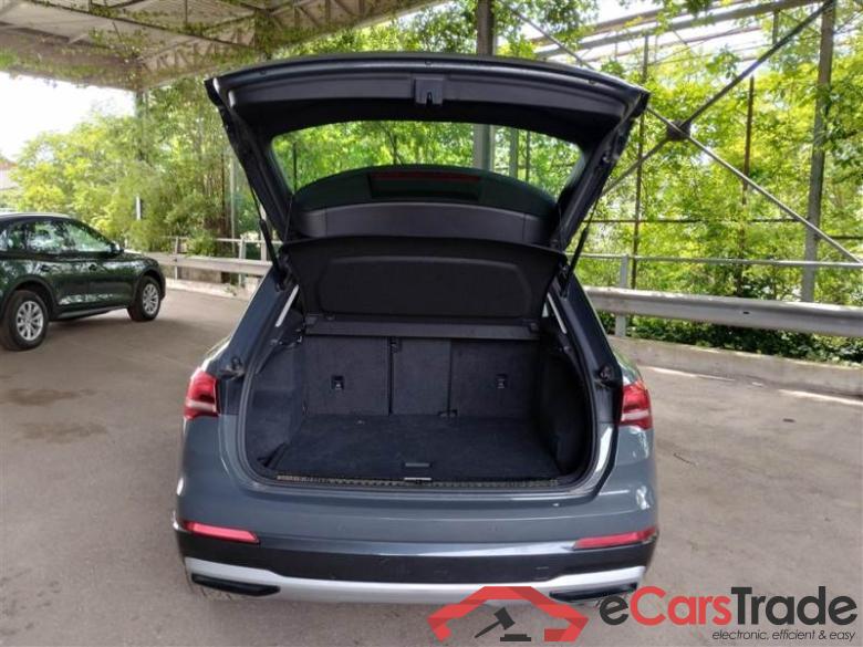 Audi 35BUSAD2020P AUDI Q3 / 2018 / 5P / SUV 35 TDI S TRONIC BUSINESS ADVANCED #5