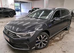 Volkswagen Passat Variant 1.4 TSI Hybrid GTE Aut. Virtual LED-Matrix Navi Sport-Leather-Alcantara KeylessGo Klima PDC ...