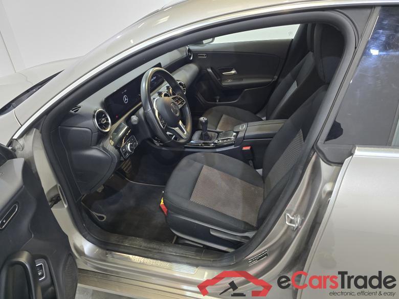 Mercedes CLA 180d SB LED-Xenon Widescreen Navi KeylessGo Camera Klima PDC ... #5