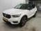 preview Volvo XC40 #0