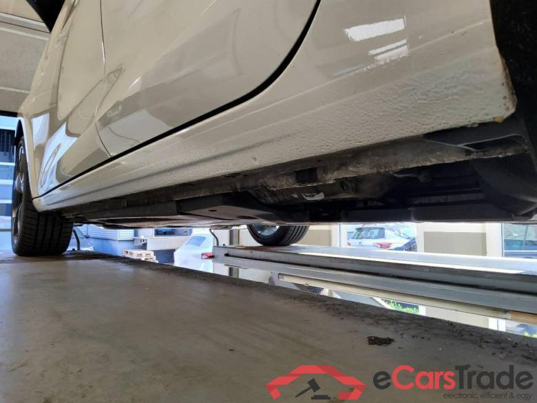 Cupra Basis e-Hybrid Cupra Leon VZ #6