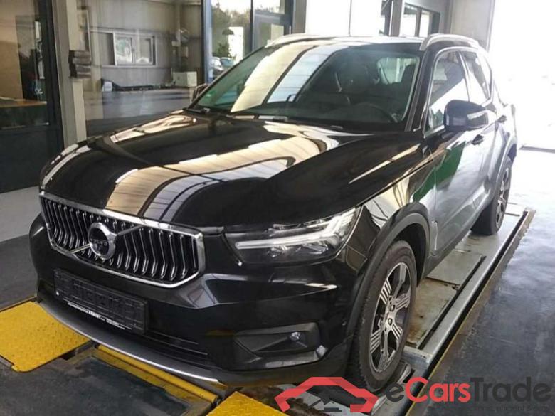 VOLVO XC40 (2017->) DE - SUV5 B4 2WD EU6d, Inscription (EURO 6d), 2020 - 2022 #1
