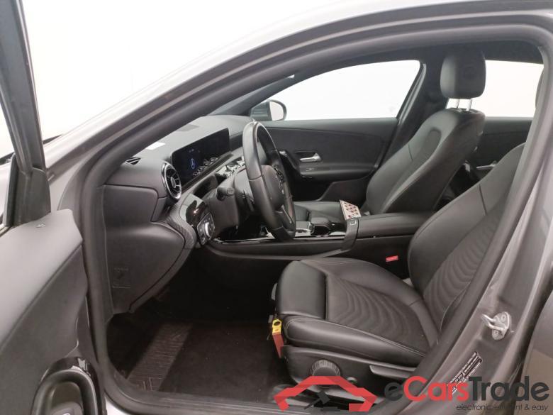 Mercedes-Benz A-Klasse Limousine A 180 d DCT Business Solution 4d #6
