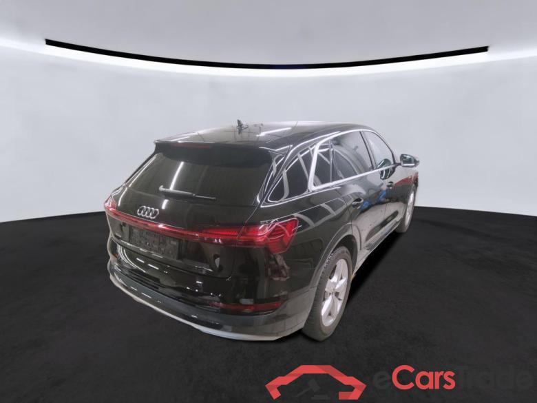 Audi 50 quattro advanced E-tron #4