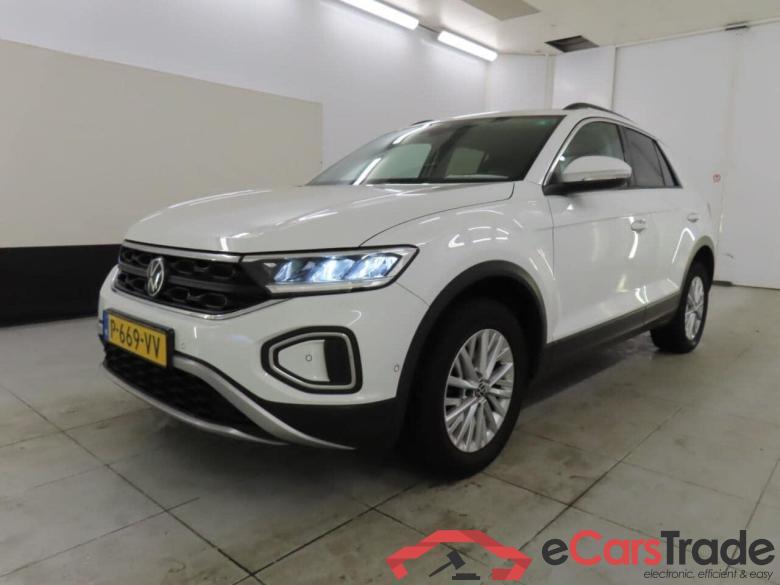 VOLKSWAGEN T-Roc 1.0 TSI Life #1