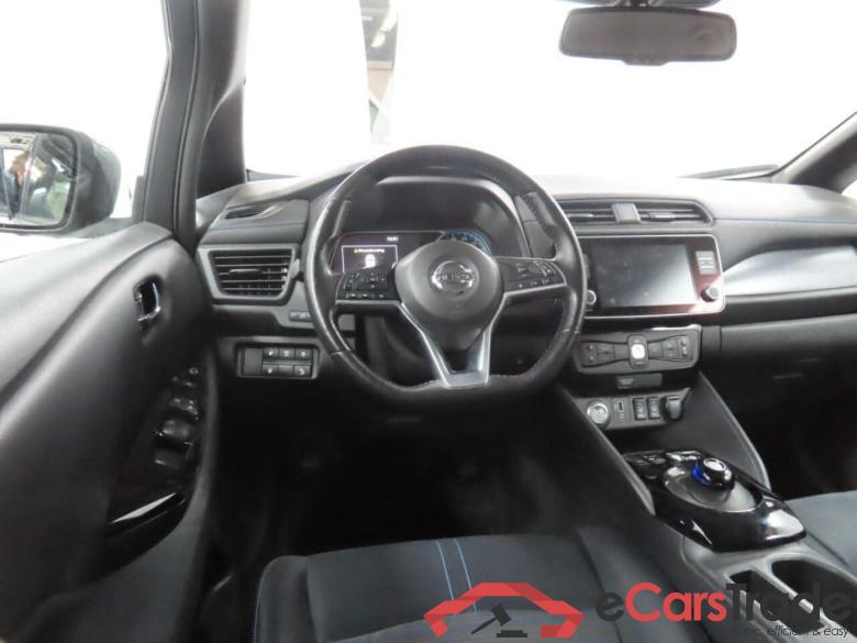 NISSAN LEAF N-Connecta 40 kWh #2