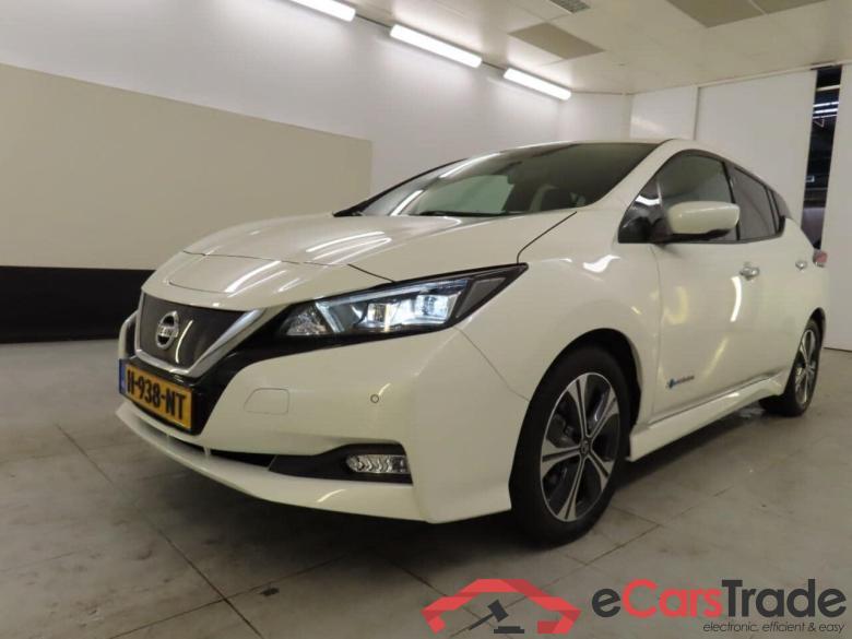 NISSAN LEAF Tekna 40 kWh #1