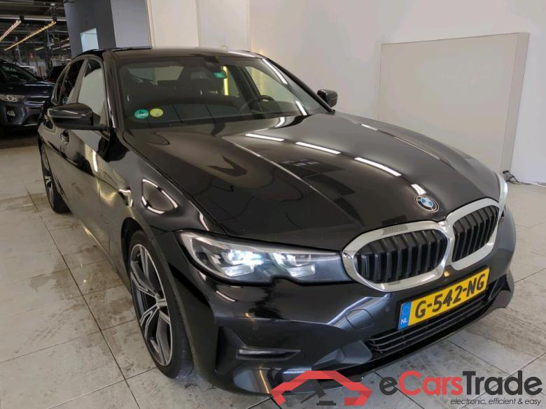 BMW 3-serie 318d Executive Ed. #2