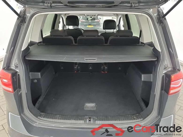 VOLKSWAGEN TOURAN 1.5 TSI DSG 110kW Comfortline 5D #5