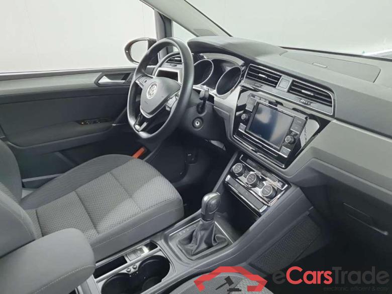 VOLKSWAGEN TOURAN 1.5 TSI DSG 110kW Comfortline 5D #6