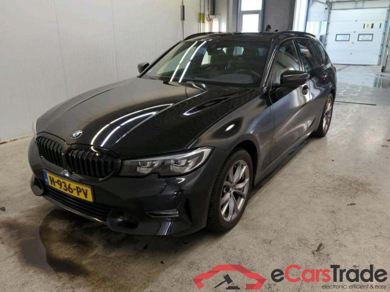 BMW 3-serie Touring 320i Executive Ed. #1