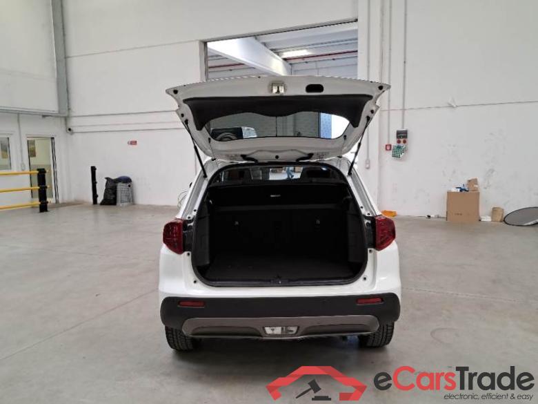Suzuki 16 SUZUKI VITARA / 2018 / 5P / SUV 1.4 BOOSTERJET HYBRID ALLGRIP STARVIEW #5