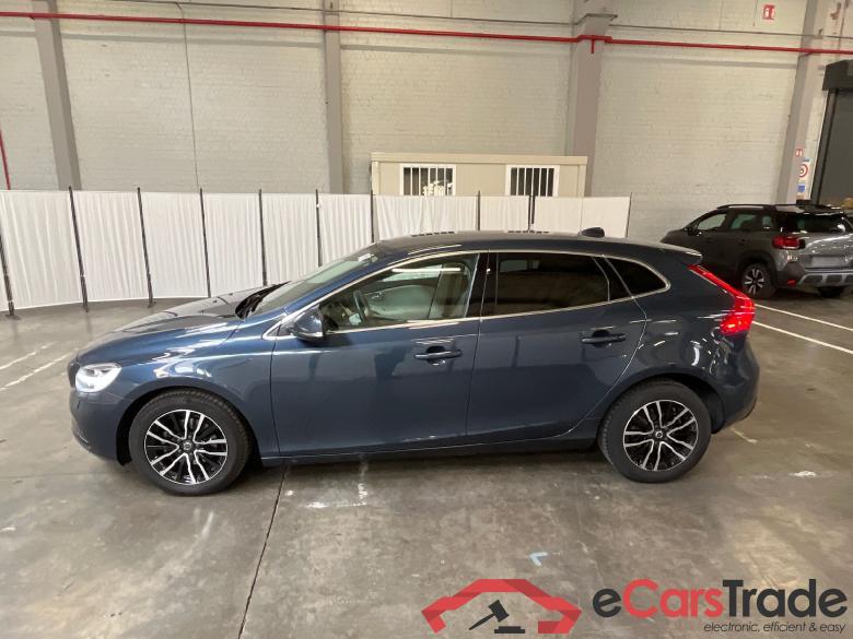 Volvo, V40 FL'16, Volvo V40 D2 Inscription Eco 5d - NO COC #4