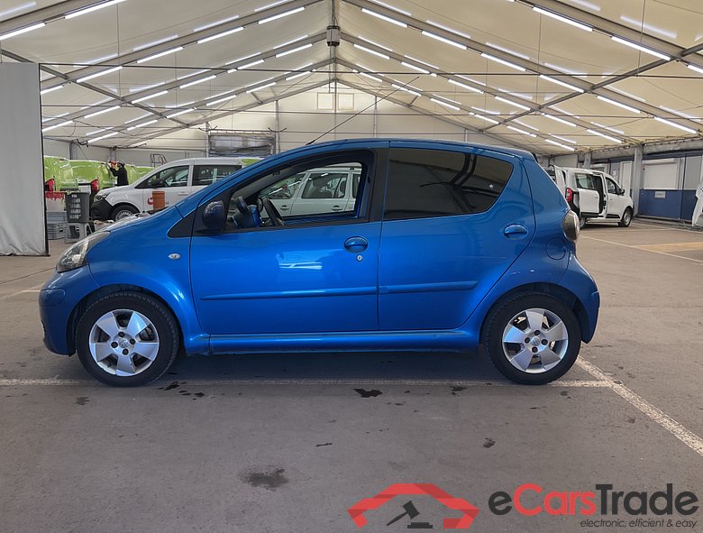 TOYOTA Aygo Aygo 1.0i VVT-i Plus #6