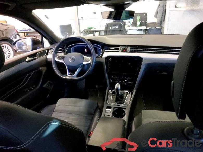 Vw GTE Passat Variant #4