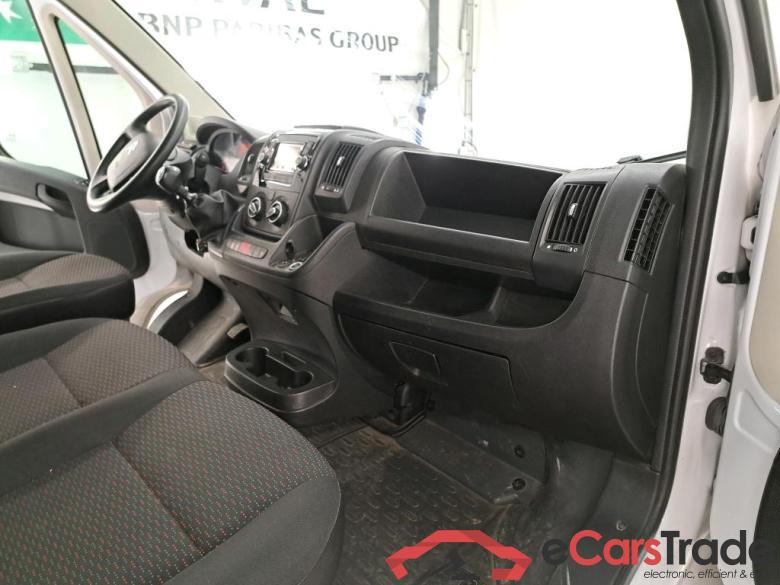 Citroen 30 L1H1 BlueHDi 120 S&S BVM6 Club CITROEN Jumper / 2014 / 4P / Fourgon tôlé 30 L1H1 BlueHDi 120 S&S BVM6 Club #5