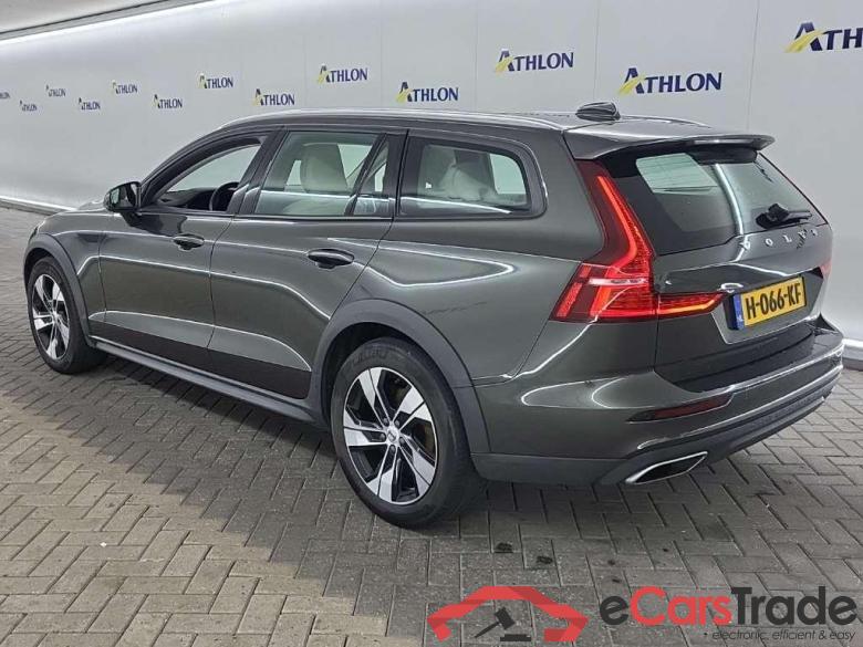 VOLVO V60 CROSS COUNTRY T5 AWD Geartronic 5D 184kW #4