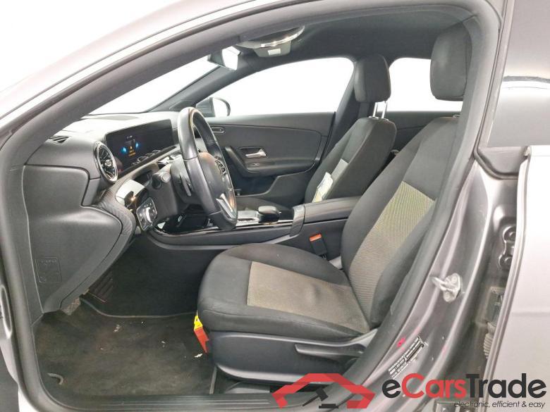 MERCEDES-BENZ CLA - Klasse 1.3 CLA 180 BUSINESS SOLUTION #5