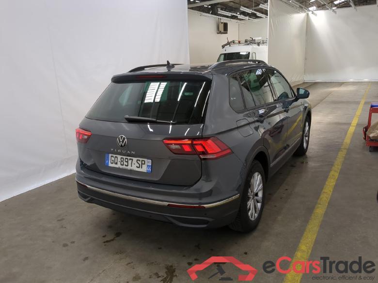 Volkswagen 1.5 TSI 150 DSG7 LIFE BUSI Tiguan Life Plus 1.5 TSI 150CV BVA7 E6d #3