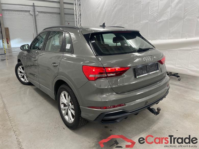 Audi, Q3 '18, Audi Q3 35 TDI S tronic S line Business Edition 5d - NO COC #3