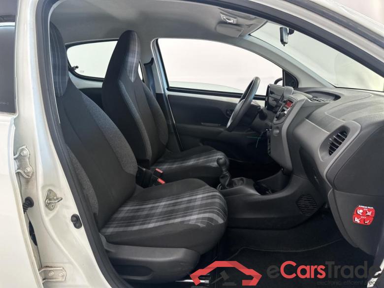 Peugeot 108 '14 Peugeot 108 Active 1.0 e-VTi 72pk 5d #3