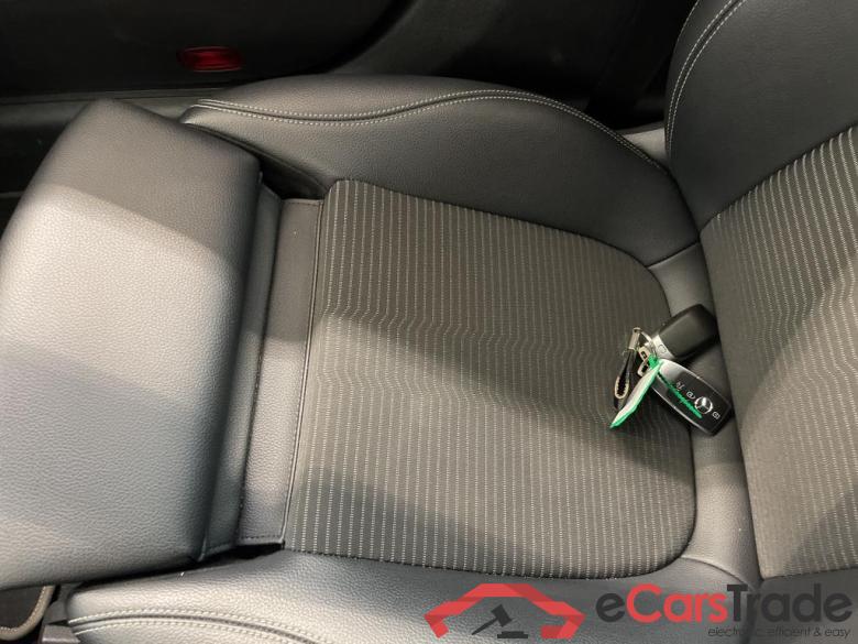 Mercedes CLA SB '19 Mercedes-Benz CLA Shooting Brake 180 d DCT Bus. Solution Progressive 5d #4