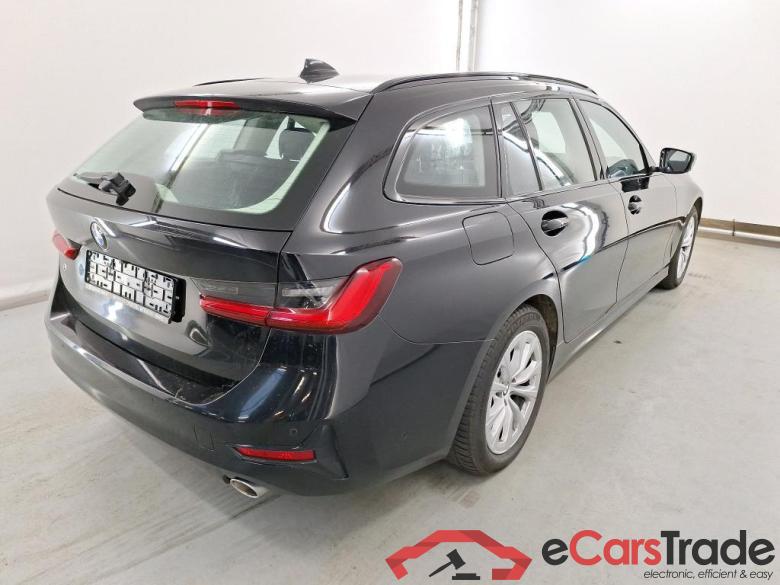 BMW 3 SERIES TOURING 2.0 318D (110KW) TOURING Advantage Business Storage Mirror #4