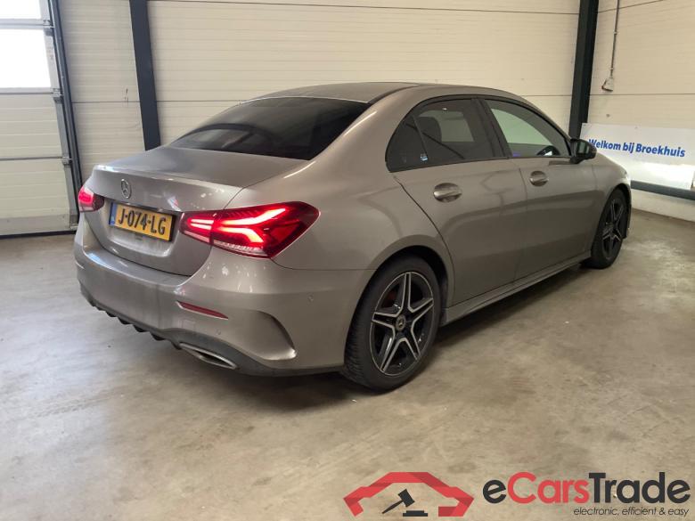 MERCEDES-BENZ A-KLASSE 180 Bns Sol. AMG #3
