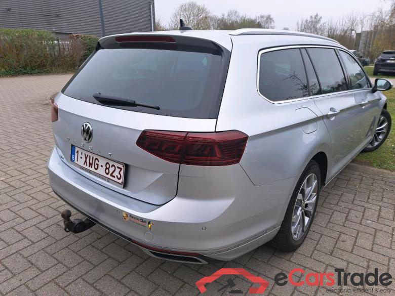 VOLKSWAGEN - VW  PASSAT VARIANT TSI GTE 218PK DSG6 Business Pack Adventure With Nappa Seats & Design & Comfort & Nav Discover Pro & LED Matrix & Winter I * HYBRID * #2