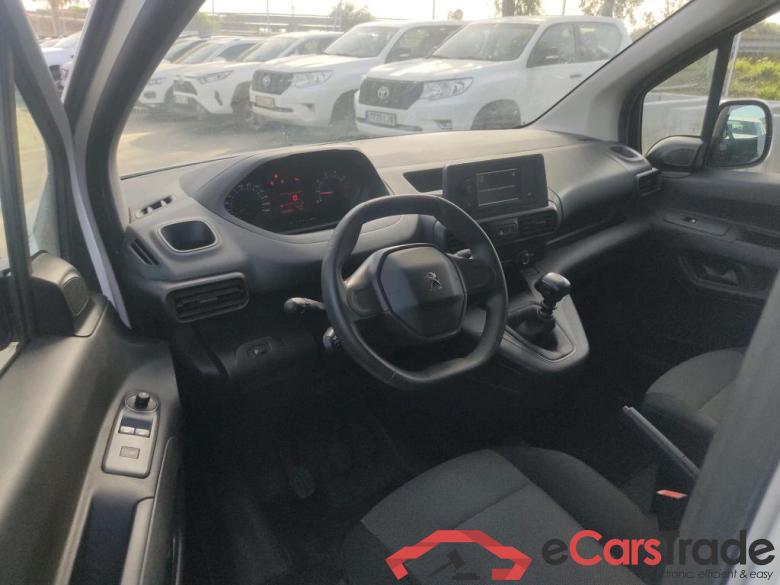 Peugeot Pro Standard 600kg BlueHDi 73kW PEUGEOT Partner / 2018 / 3P / furgón derivado de turismo Pro Standard 600kg BlueHDi 73kW #3