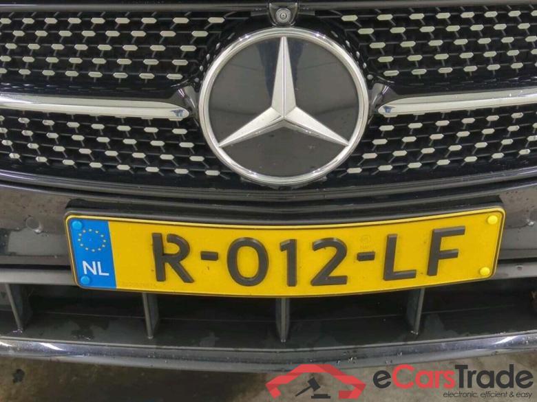 MERCEDES-BENZ E-klasse Estate 300 e Bns Sol. AMG #4