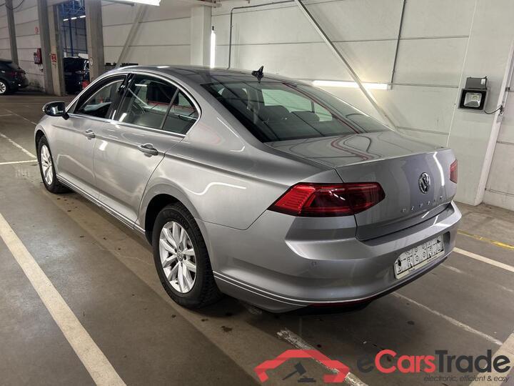 Volkswagen Passat Passat 1.6 TDI SCR DSG7 Style Business 88kW/120pk  4D/P Auto-7 #3