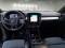 preview Volvo XC40 #2