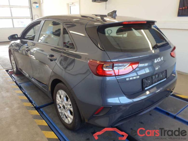Kia Ceed (CD)(2018->) DE - LimS5 1.0 T-GDI EU6d, Edition 7 (EURO 6d), (Facelift) 2021 - 2023 #2