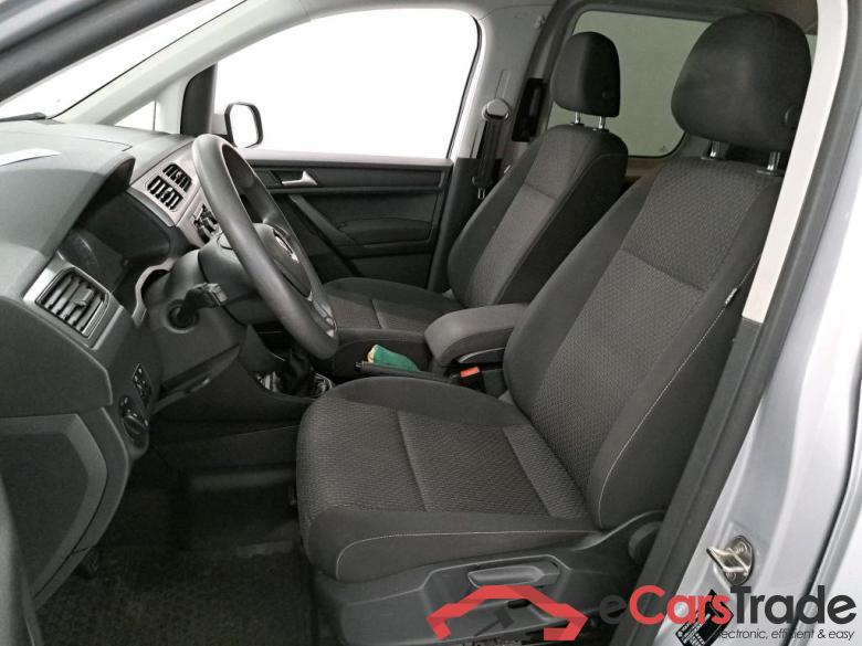 VOLKSWAGEN CADDY DIESEL - 2015 2.0 TDi SCR Trendline STOCK #5