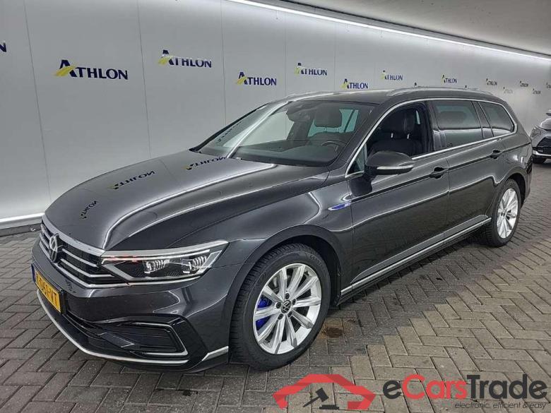 VOLKSWAGEN Passat Variant 1.4 TSI PHEV 6-DSG GTE Business 5D 160kW #1