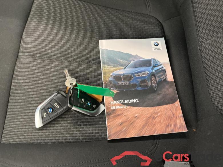 BMW X1 '15 BMW X1 sDrive18iA 5d #4