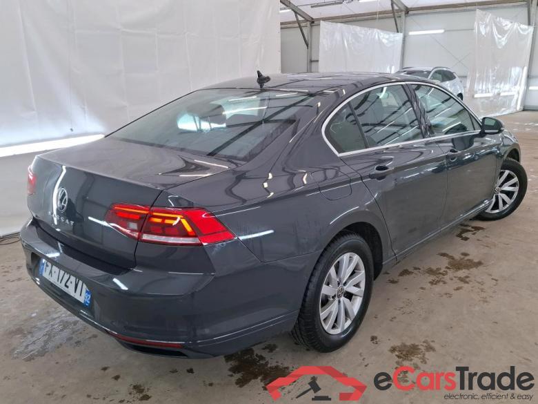 Volkswagen 1.5 TSI 150 ACT OPF DSG7 BUSINESS Passat Berline Business 1.5 TSI 150CV BVA7 E6dT #3