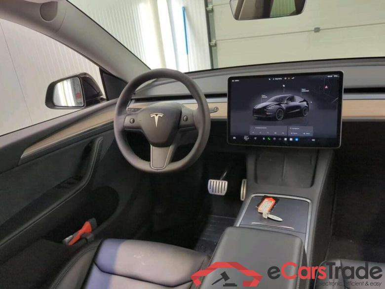 Tesla Model Y PerformanceAWD 75kWh #3